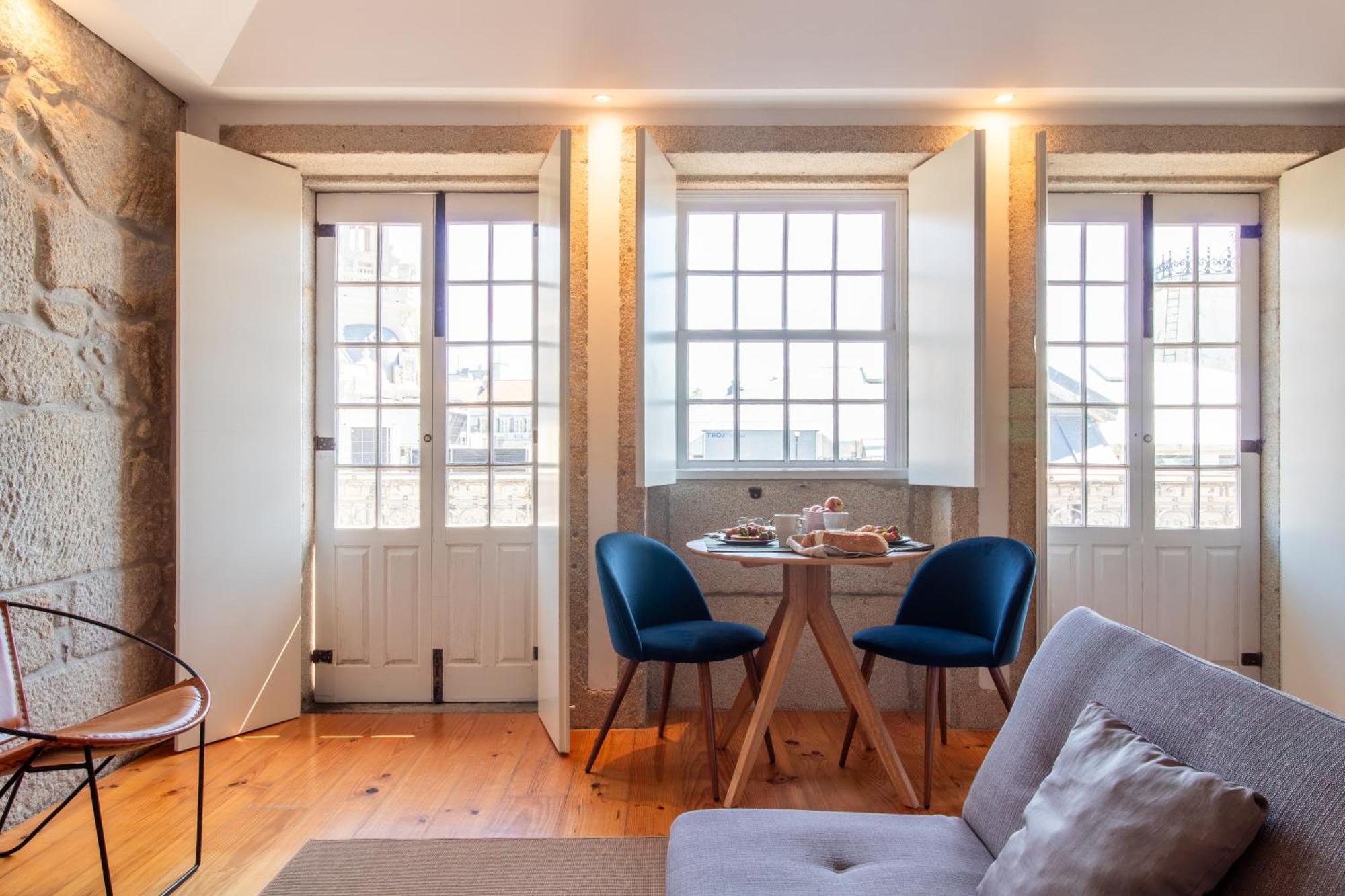 Lovelystay - Dirk Apartment - Almada 4º F ปอร์โต ภายนอก รูปภาพ